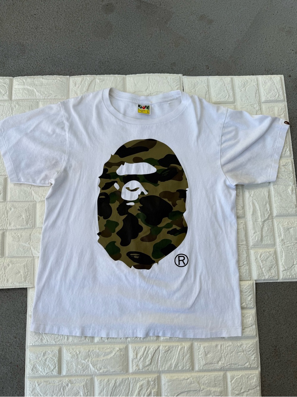 Vintage BAPE A Bathing Ape Single Stitch T-Shirt - camo head Mens L